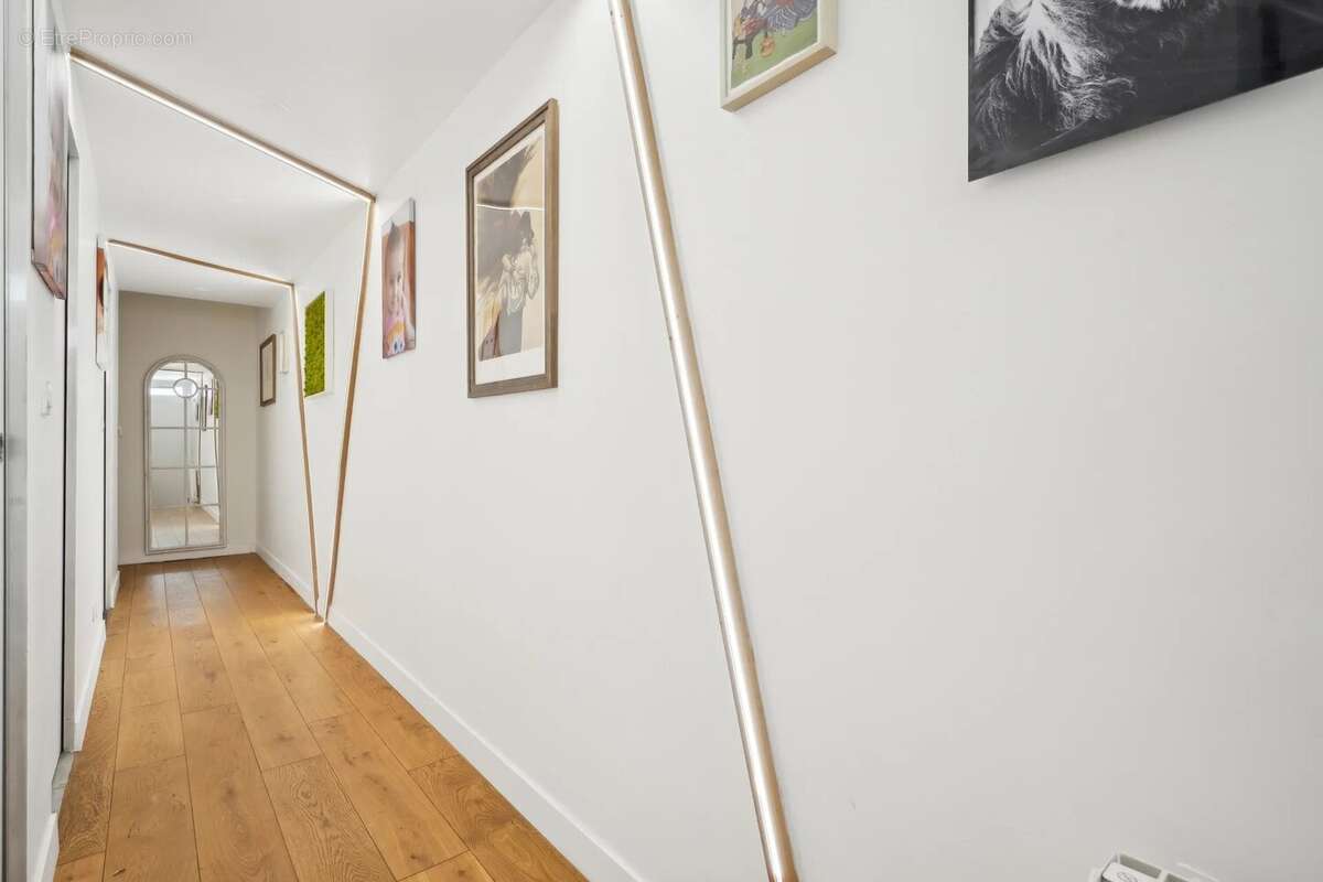 Maison à ASNIERES-SUR-SEINE