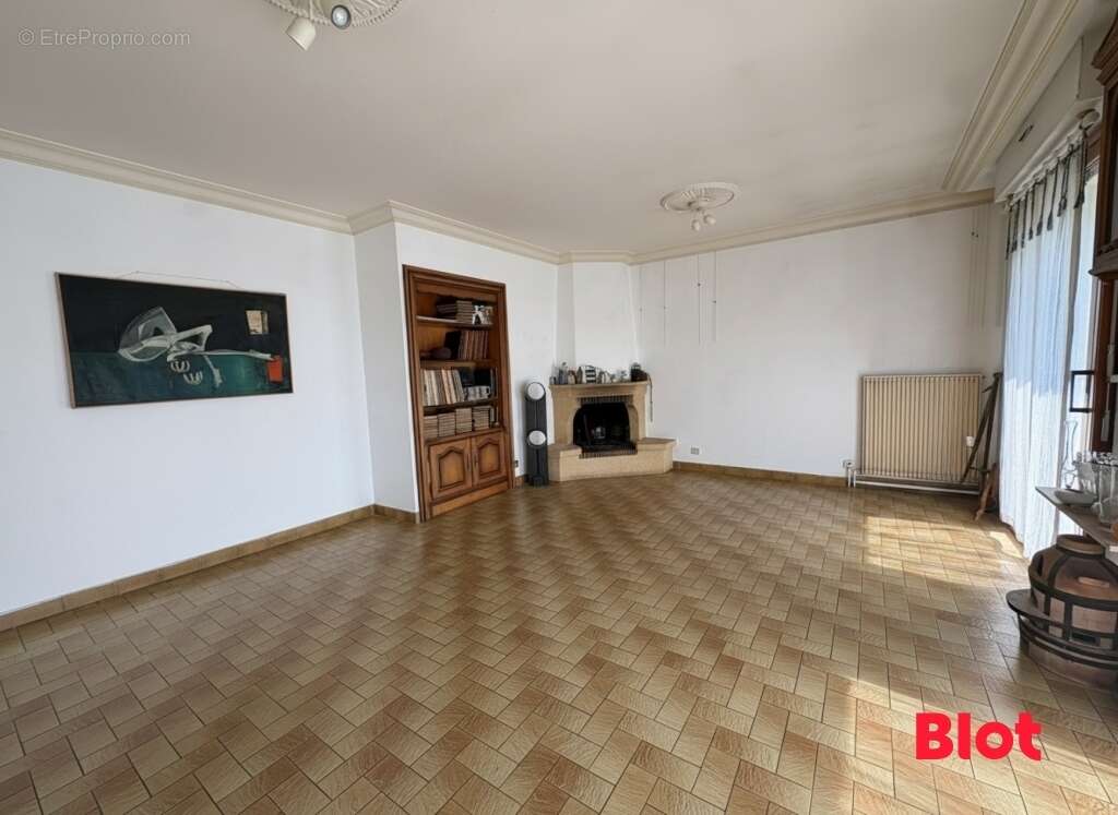 Maison 106 m² à Montfort-Sur-Meu  - photo 5