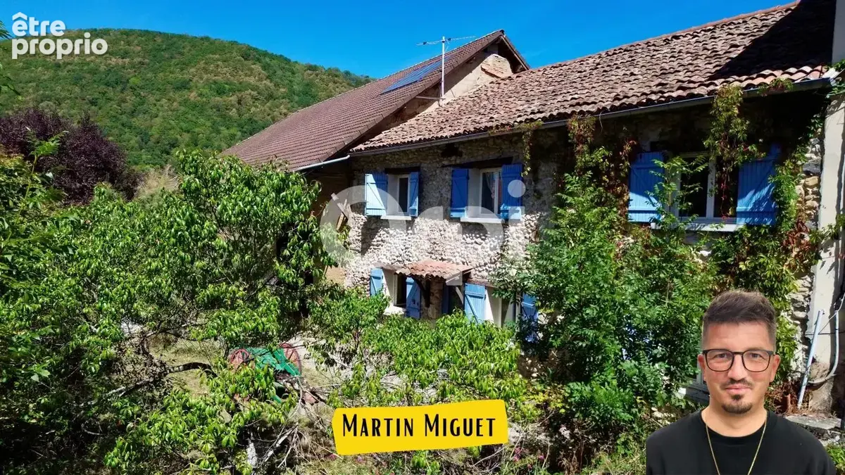 Maison à MASSIEU