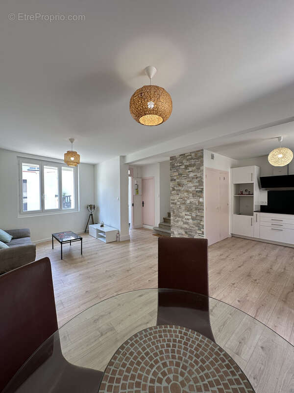 Maison rénovée, 3 chambres, terrasse - photo 8