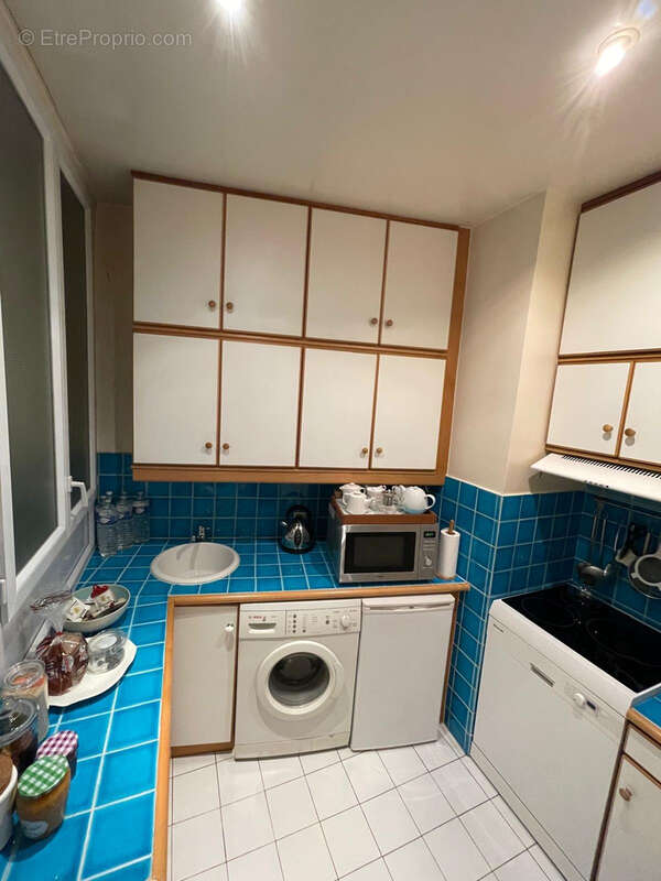 Appartement à PARIS-1E