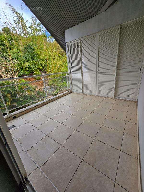 Appartement à SAINT-DENIS