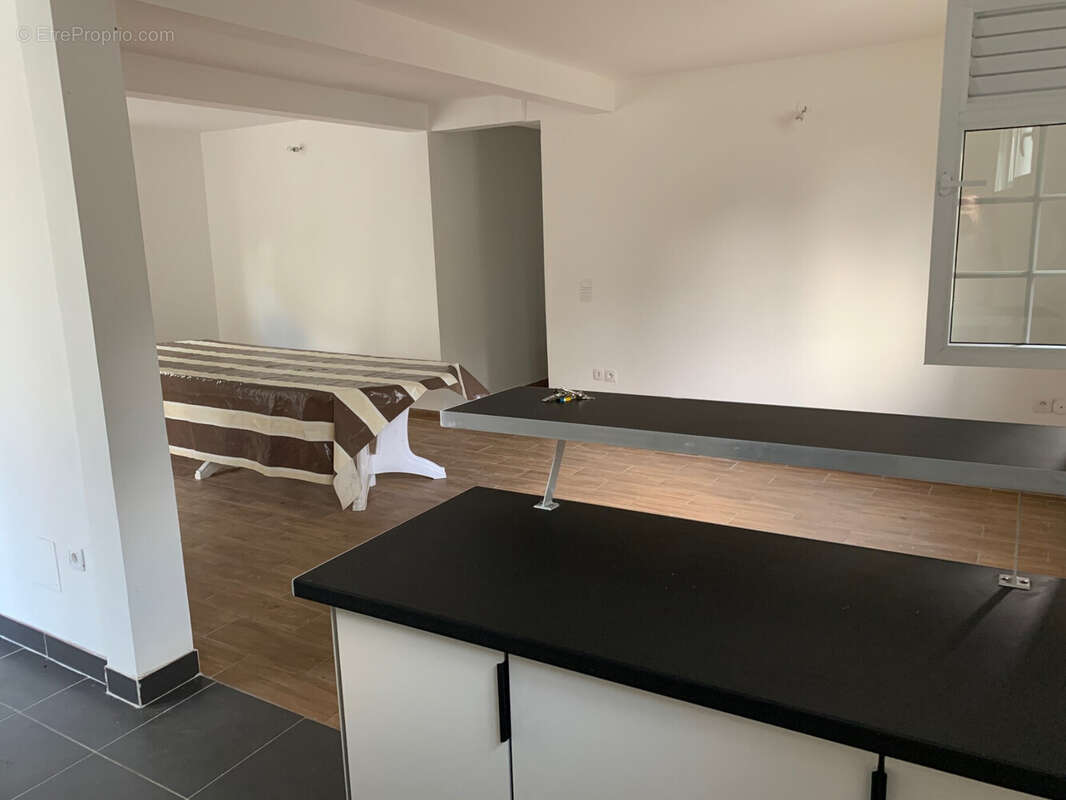 Appartement à LE ROBERT