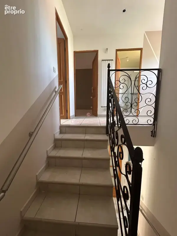 Maison 141 m² à Sainte-Marie  - photo 18