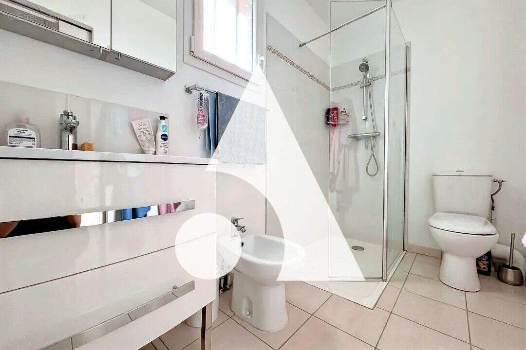 Maison Saint Martin Des Champs 4 pièce(s) 100m² - photo 14