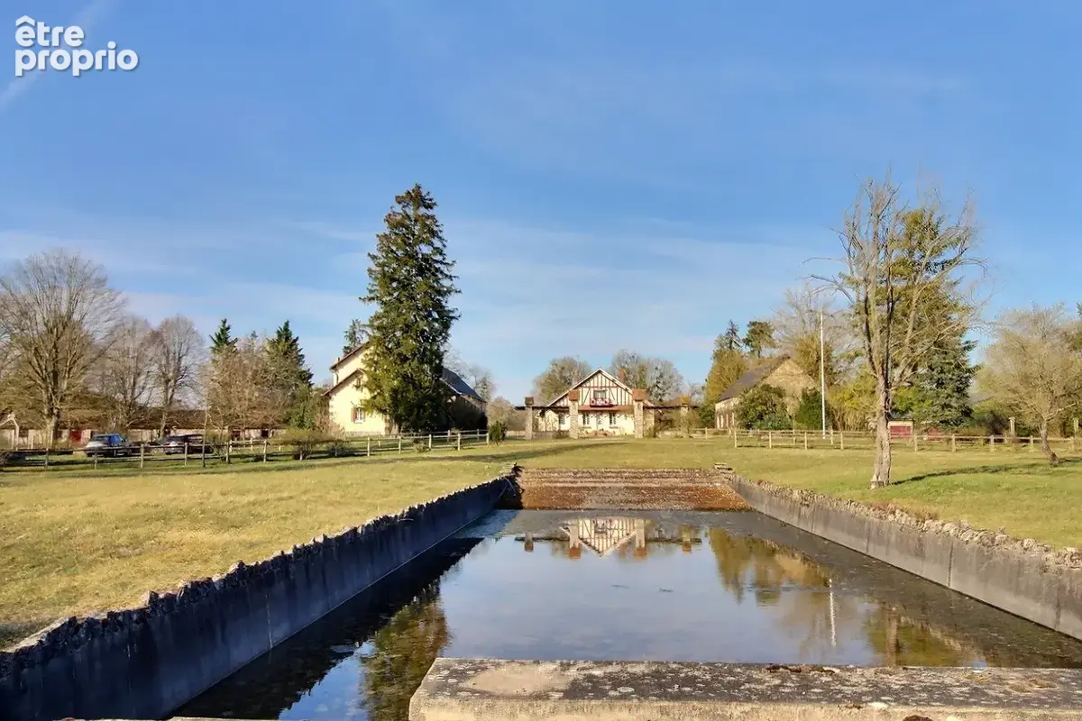 Domaine de caractère au cœur de la nature   Plus de 10 hectares de terrain - photo 8