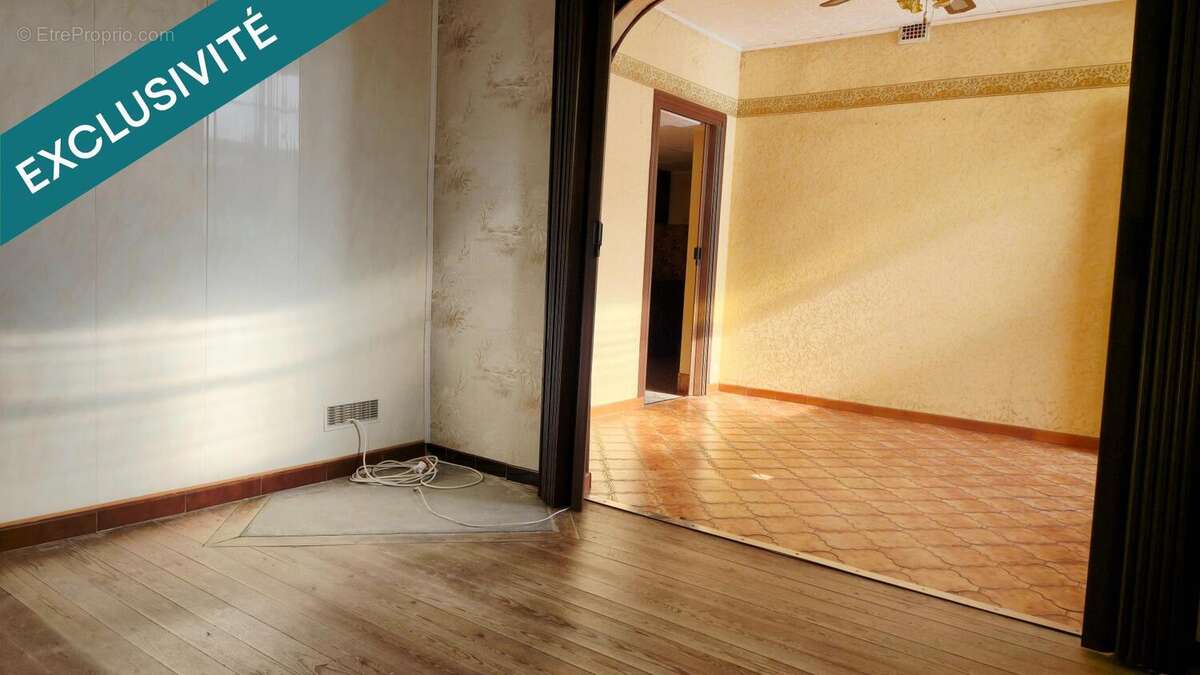 Photo 3 - Maison à SAINT-ETIENNE-DU-ROUVRAY