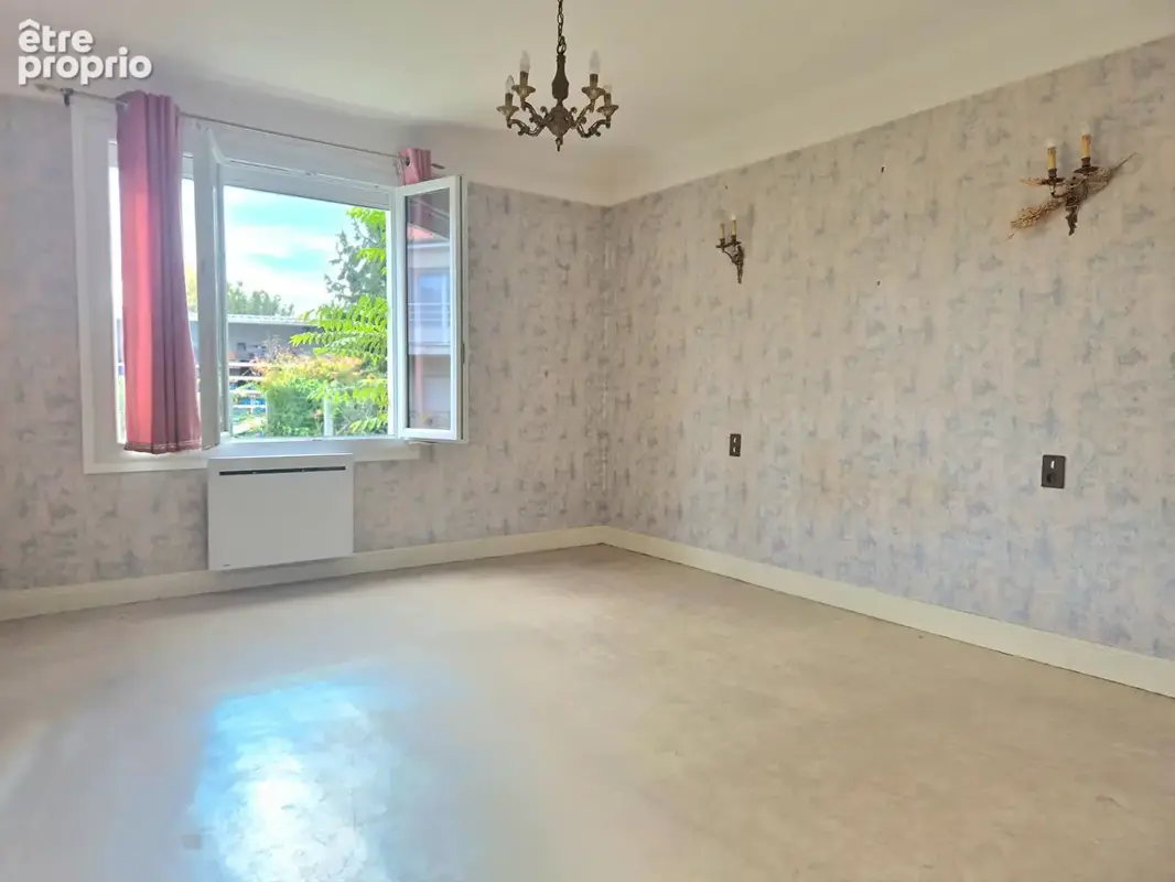 CLERMONT-FERRAND / Ensemble immobilier à fort potentiel sur 611 M2 de terrain ! - photo 9