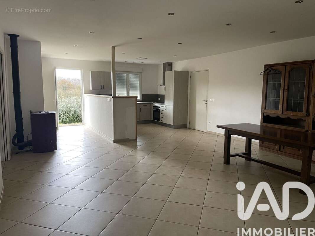 Photo 6 - Maison à EGRISELLES-LE-BOCAGE