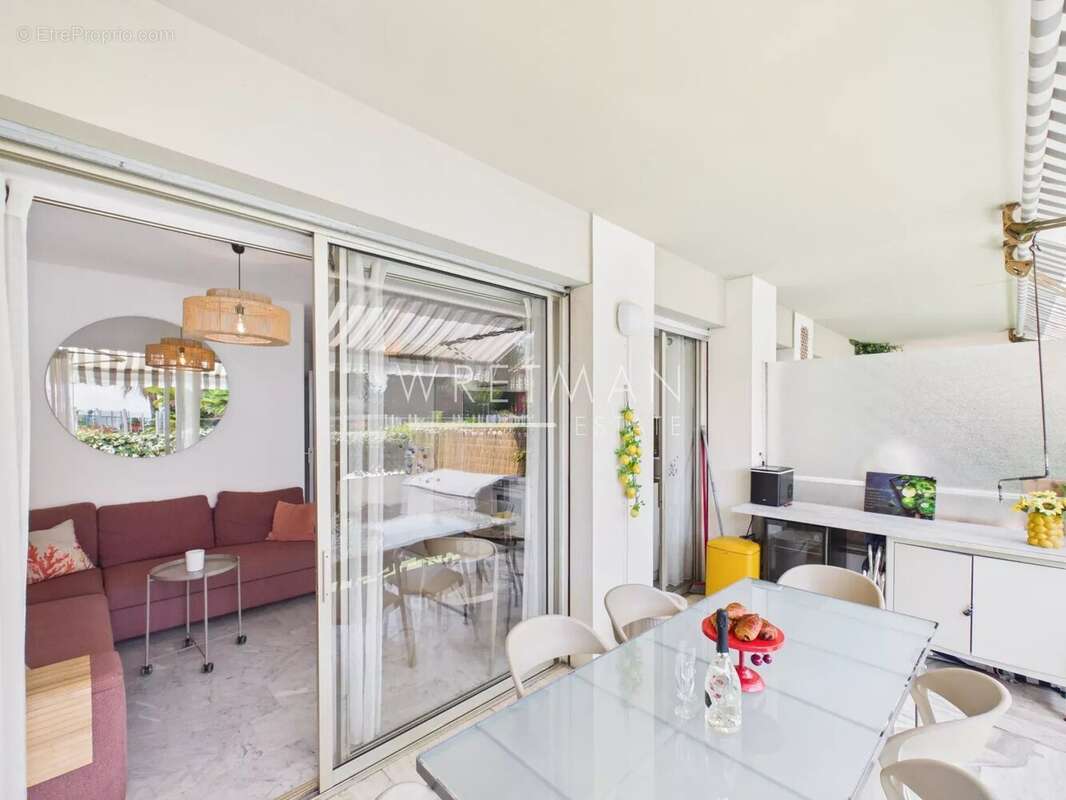 Appartement à MENTON