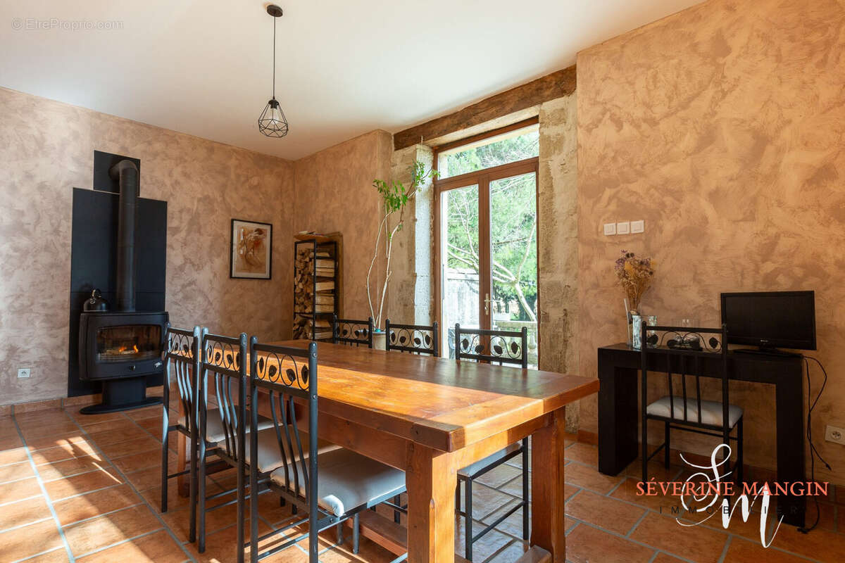 PIECE DE VIE - Maison à SAINT-PAUL-LES-ROMANS