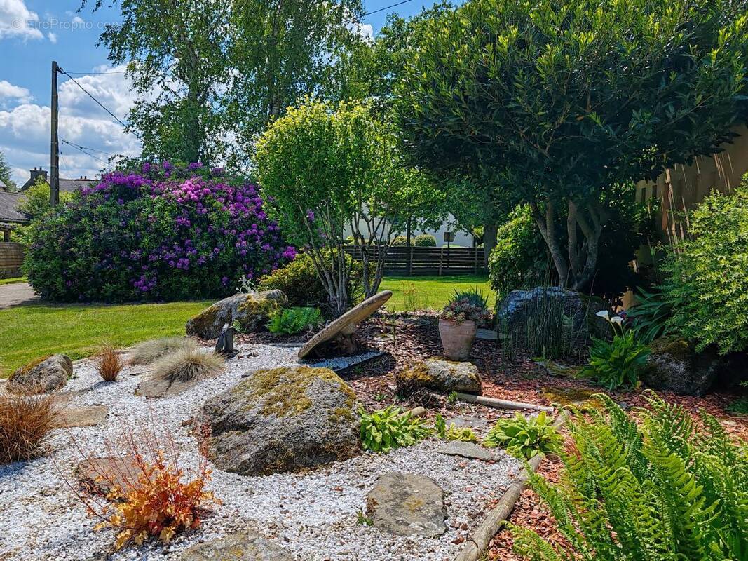 Terrain à PLEYBER-CHRIST