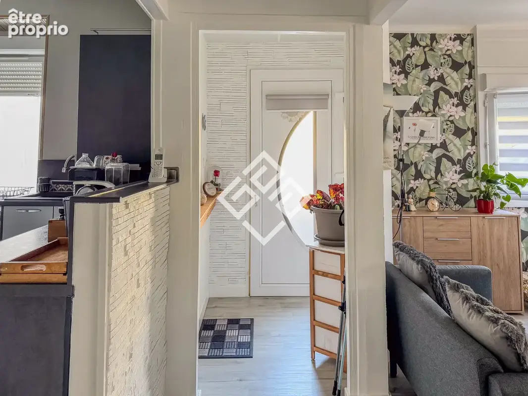 Maison en Pierre de caractère avec jardin et garage - photo 13