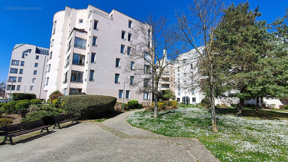 Appartement à ERMONT