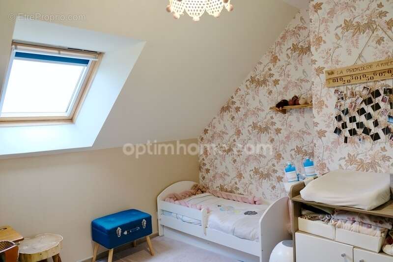 Maison à DEMOUVILLE