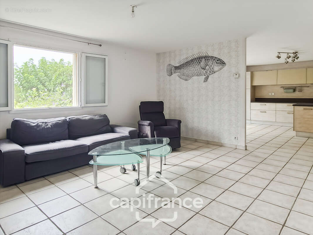 Maison à vendre 4 pièces ROQUEMAURE (30)-107m²-terrain 1540m² avec piscine et grand garage - photo 18