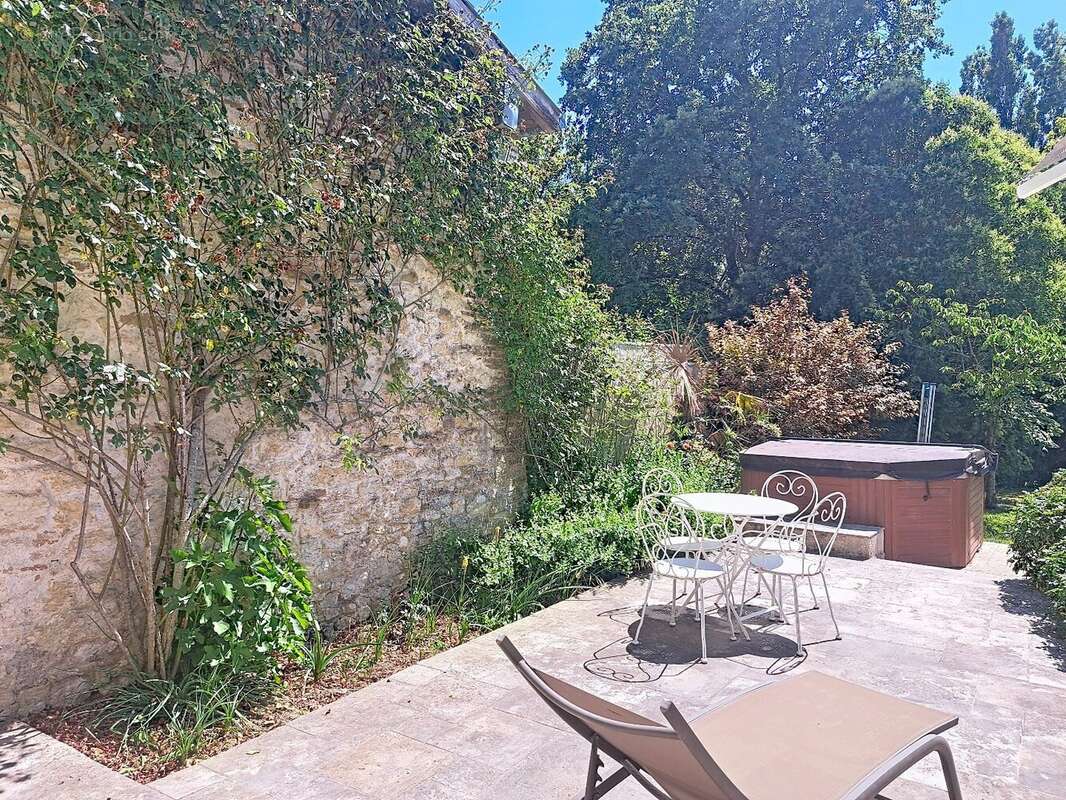 Maison à L'ISLE-JOURDAIN