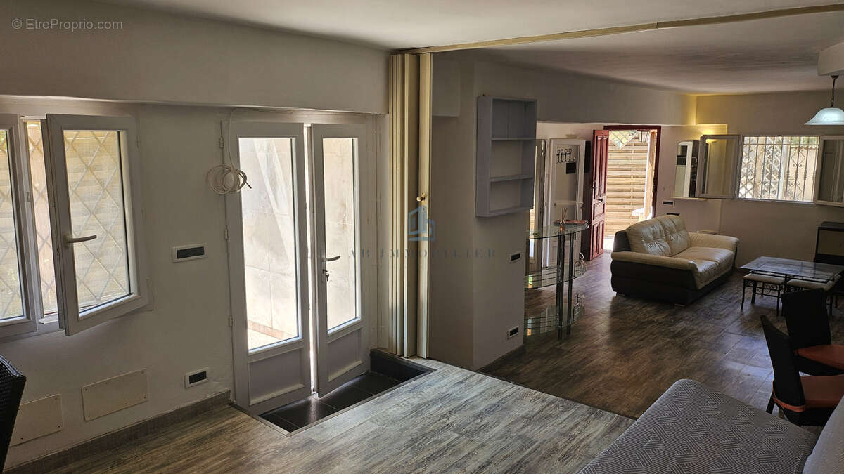 Appartement à MENTON