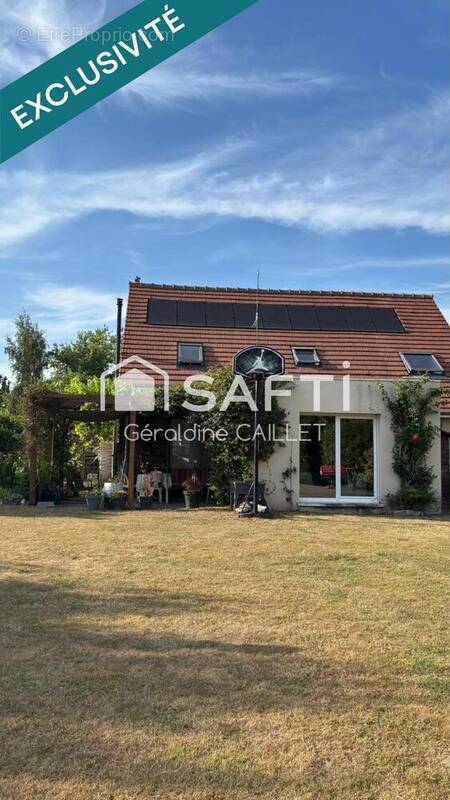 Photo 1 - Maison à ESCOVILLE