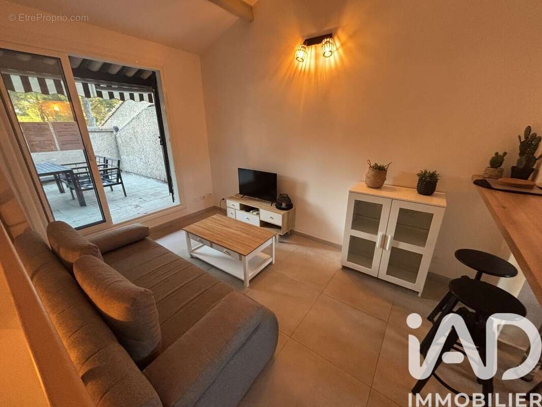 Photo 4 - Appartement à SAINT-CYR-SUR-MER