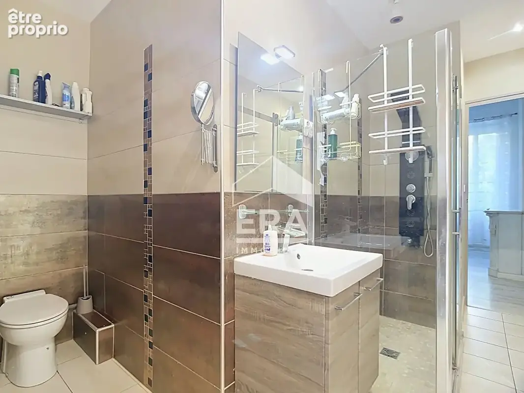 Appartement T4 de 116 m²  - Notre Dame du Mont - Marseille 13006 - photo 8