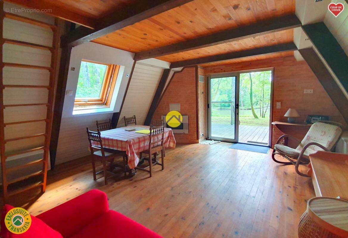 Maison à AUBIGNY-SUR-NERE