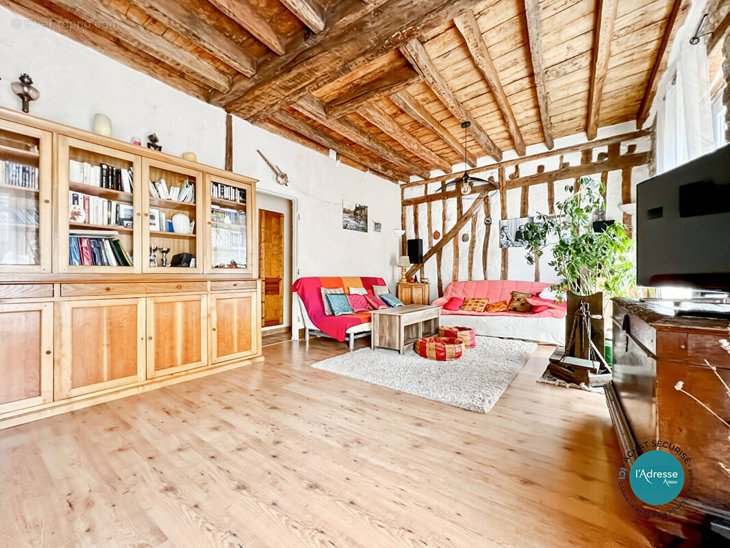 Appartement à LA FERTE-ALAIS
