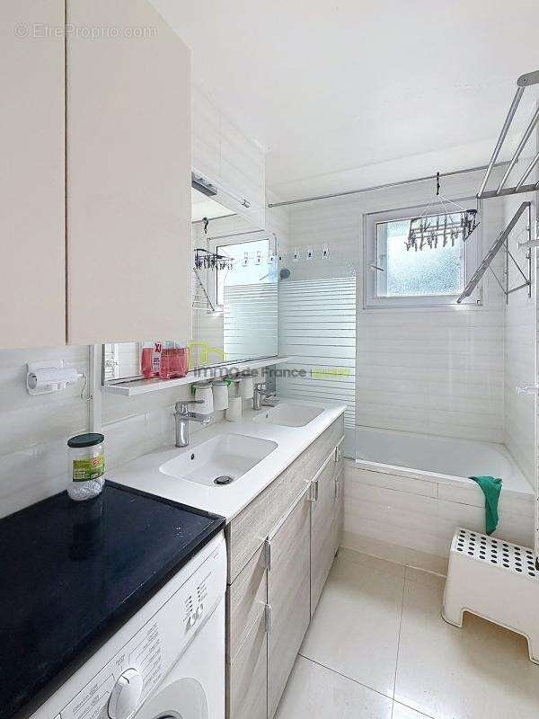 Appartement Laval 4 pièce(s) 61 m2 - photo 4
