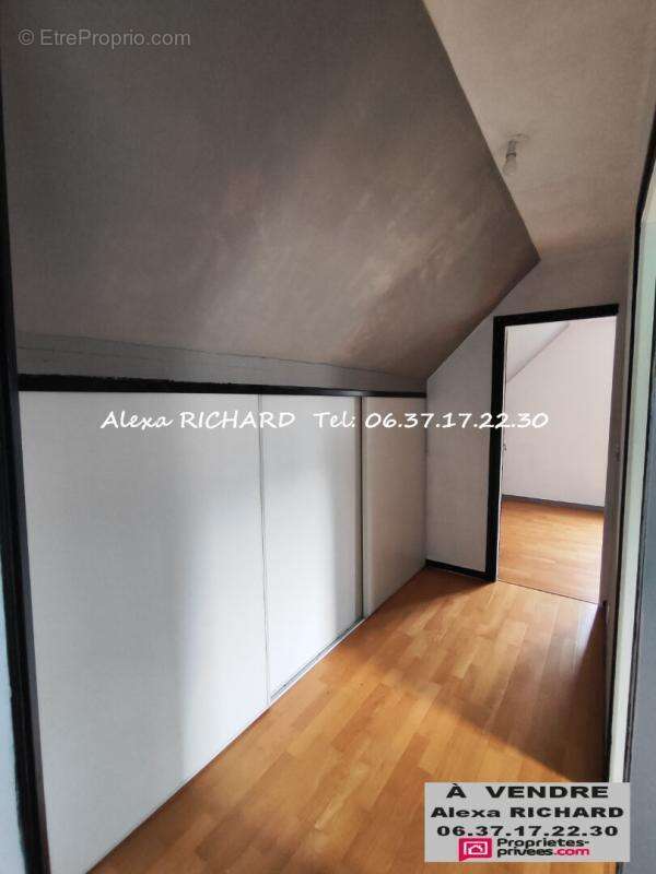 Maison à LA FERRIERE-SUR-RISLE