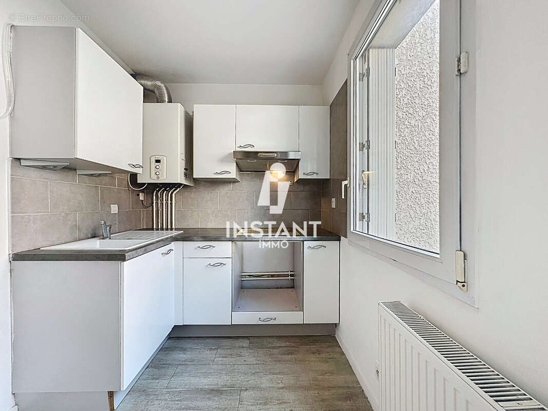 Appartement à PONTAULT-COMBAULT