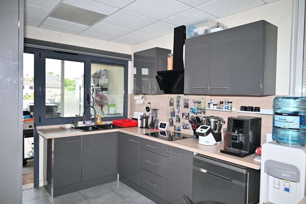 Maison 153 m² à Saint-Nicolas-Du-Pelem  - photo 8