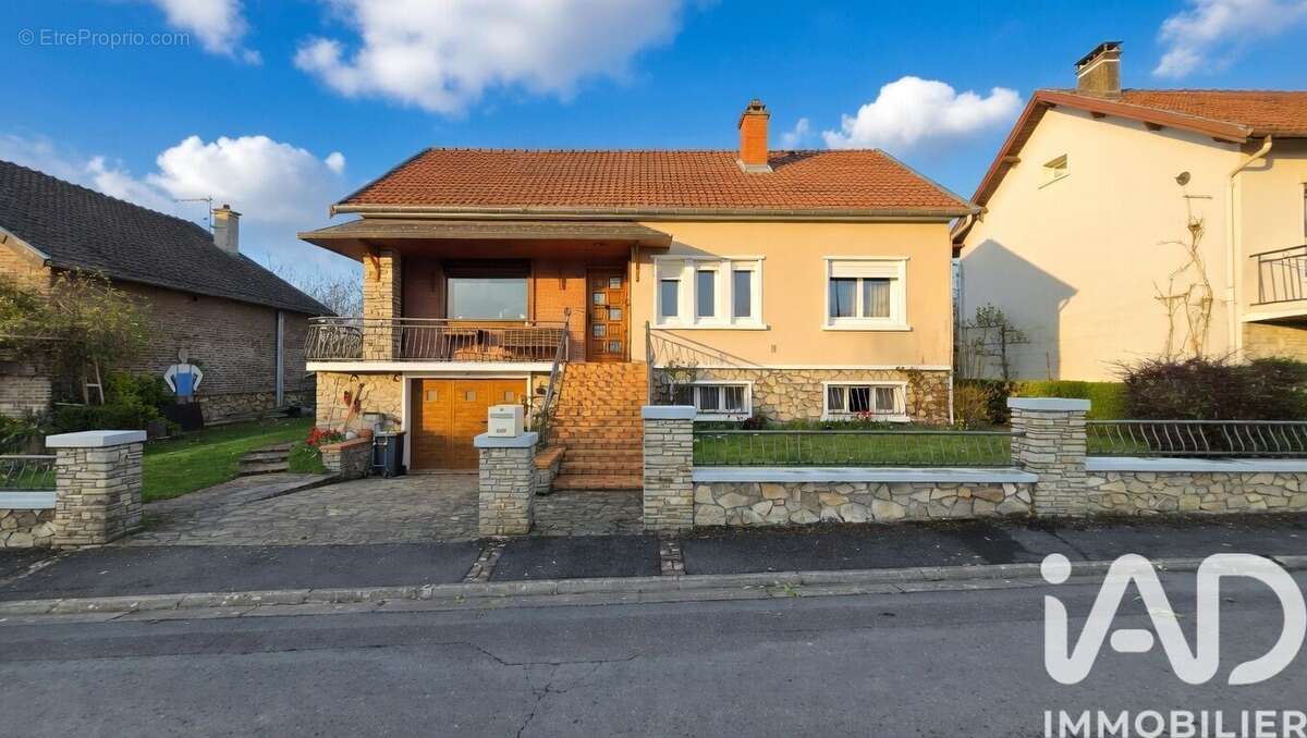 Photo 3 - Maison à AUBRIVES