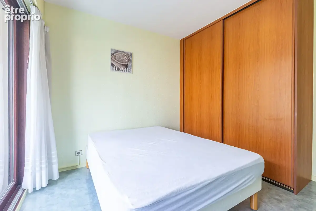 Agence immobiliere laforet - exclusivite - "tulipe" - annecy - hyper-centre - appartement t2 de 42,55m² - balcon - cave - photo 9