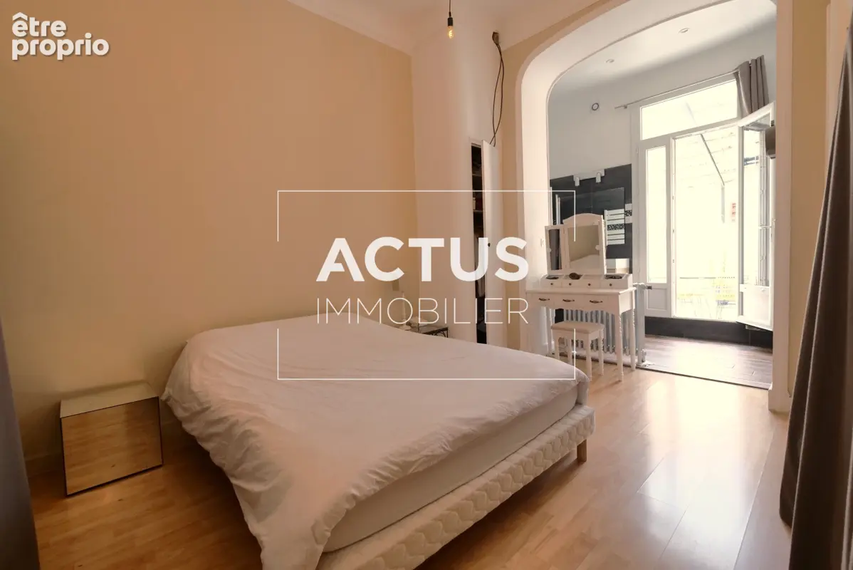 Appartement 4 pièces 118 m² à vendre à Salon-De-Provence (13300) - photo 8