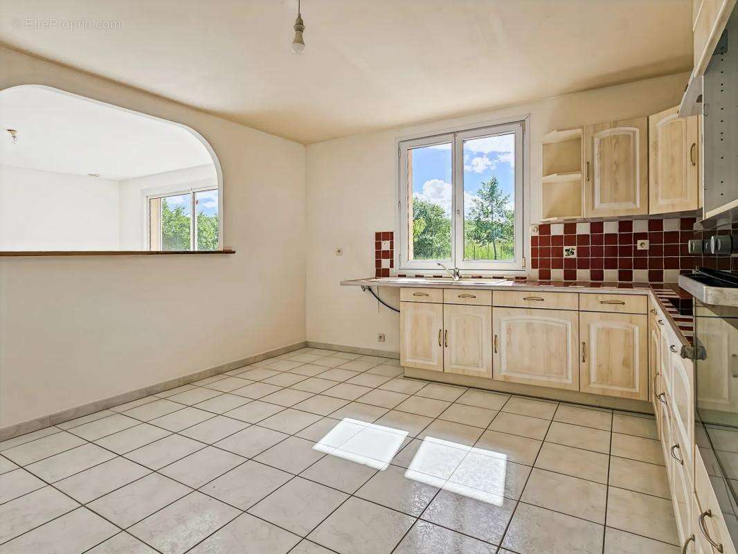 Appartement à PEYRIERE