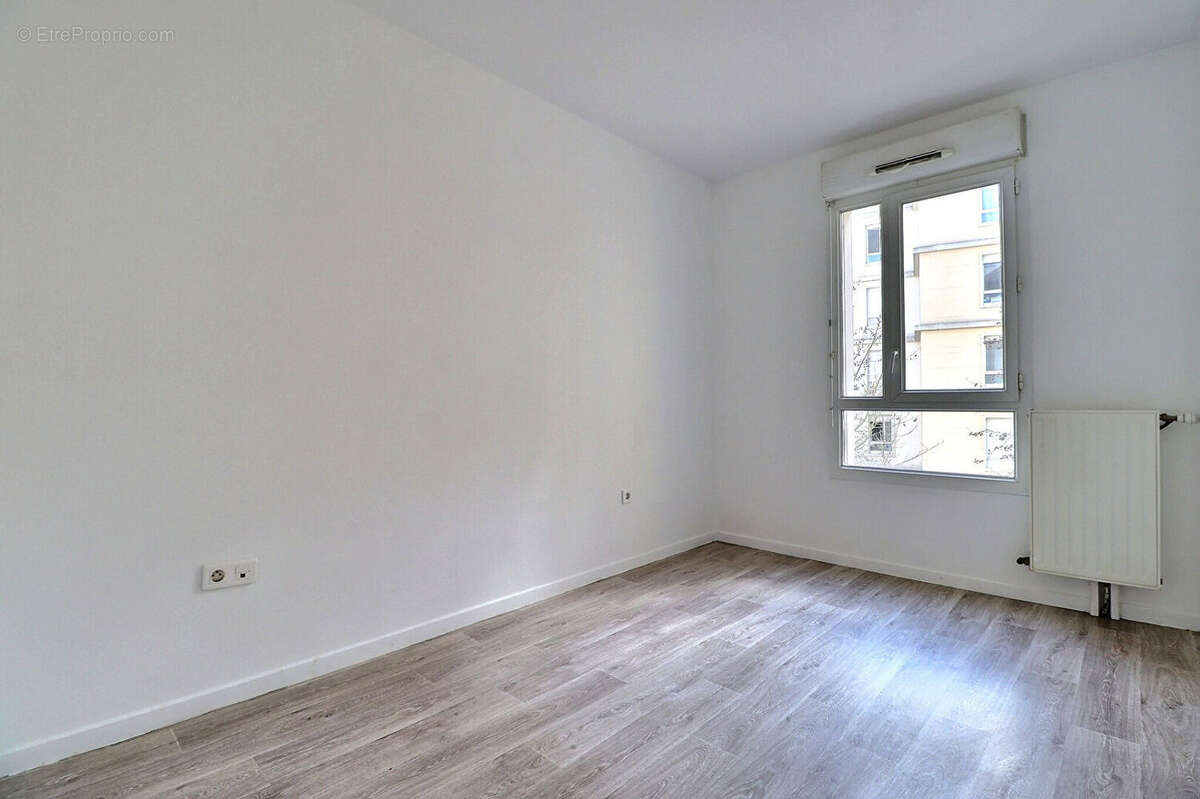 Appartement à AUBERVILLIERS