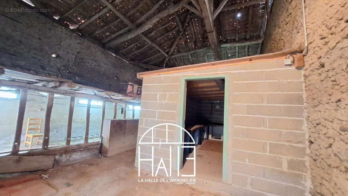 Maison 143 m² à Pressignac  - photo 18