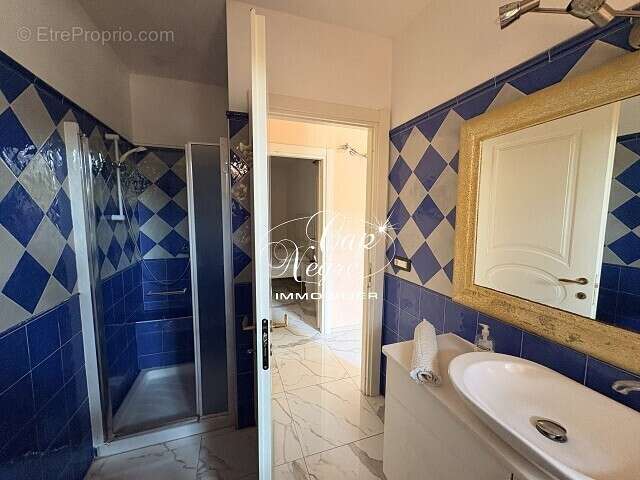 Appartement à GRIMAUD