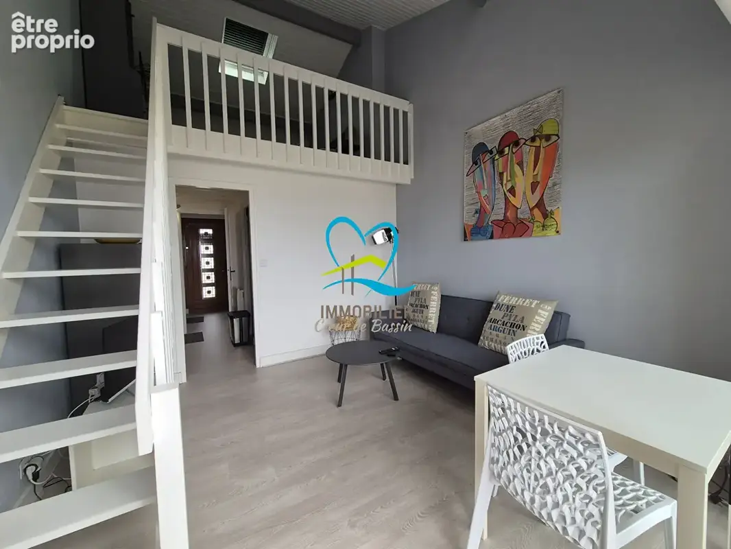 Appartement  2 pièce(s) 38 m2 Face au Bassin - photo 9