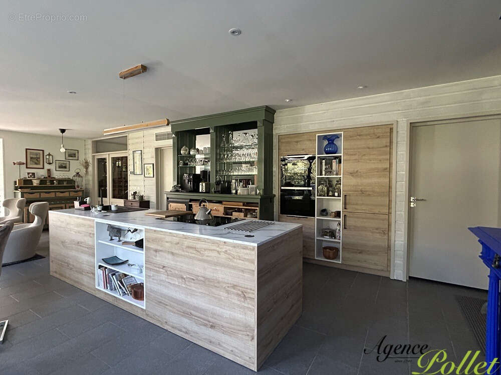 Maison à AUBIGNY-SUR-NERE