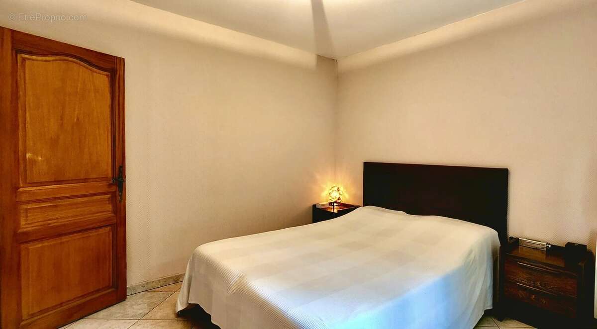 Grande villa familiale avec piscine - photo 9