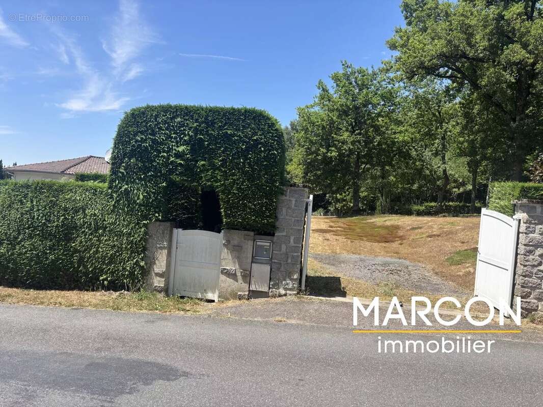 Maison à LA SOUTERRAINE