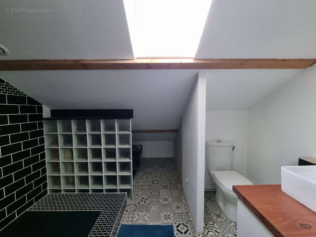 Maison à LES CLAYES-SOUS-BOIS