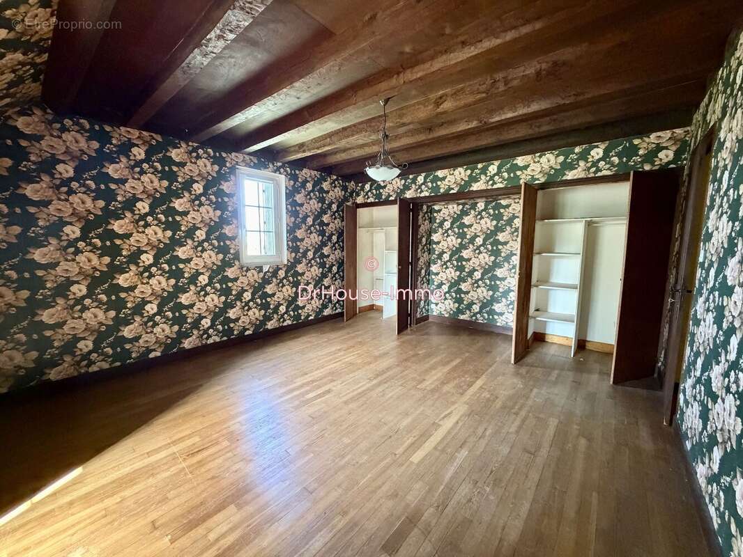 Maison 154 m² à Riberac  - photo 7