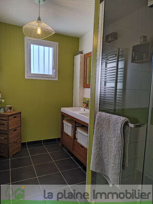 Pavillon sur sous-sol avec 6 chambres - photo 7