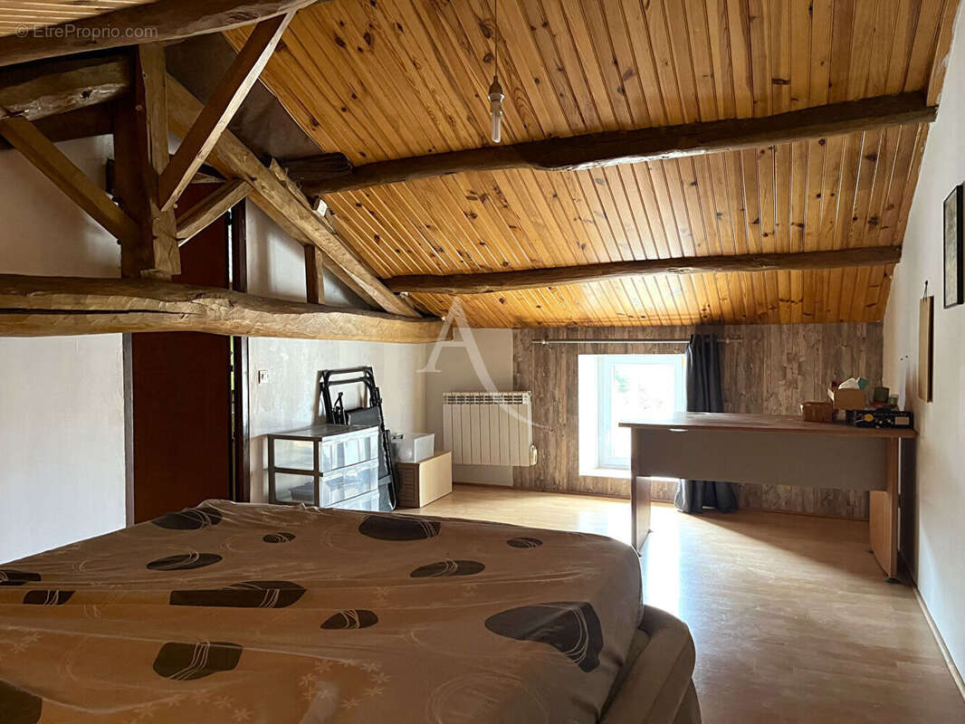 Maison à TAUGON