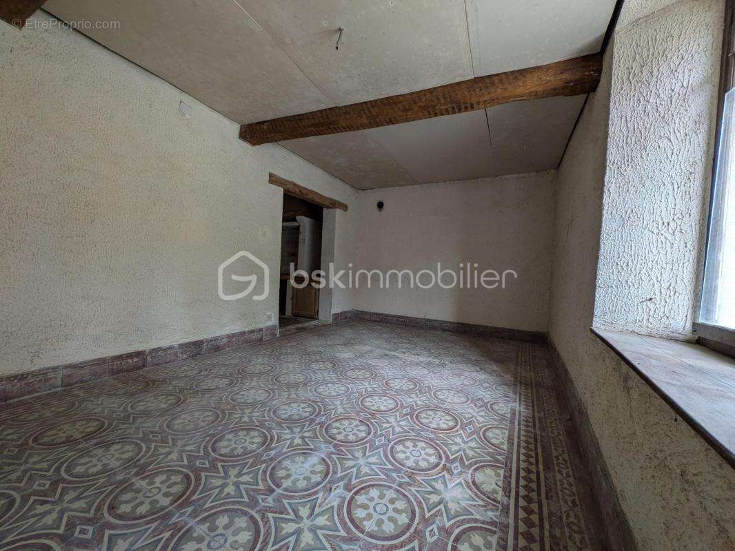 BARBY – Ensemble immobilier rare à fort potentiel (470 m² bâtis) - photo 4