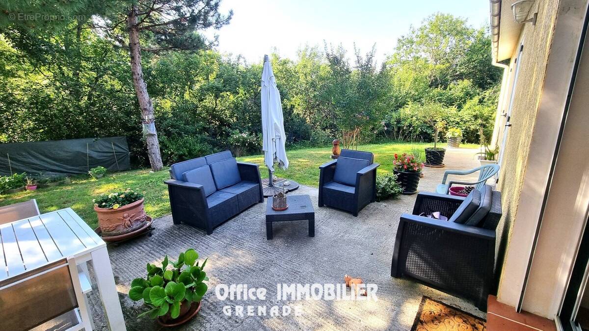 Maison à LE BURGAUD