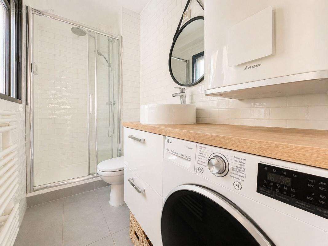 Appartement à PARIS-3E