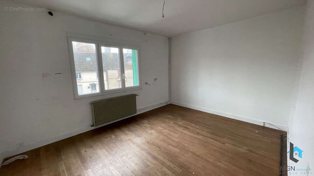 Appartement à ALLUYES